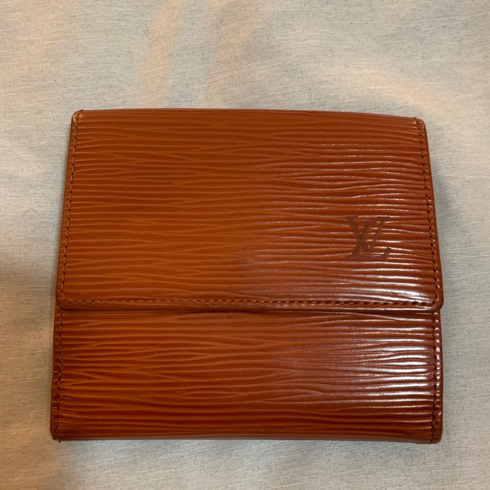 Louis Vuitton EPI unisex wallet